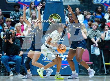 Thumbnail 1 in Langston Hughes vs. River Ridge (GHSA 5A Final) photogallery.