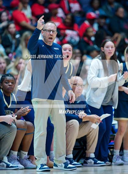 Thumbnail 2 in Langston Hughes vs. River Ridge (GHSA 5A Final) photogallery.