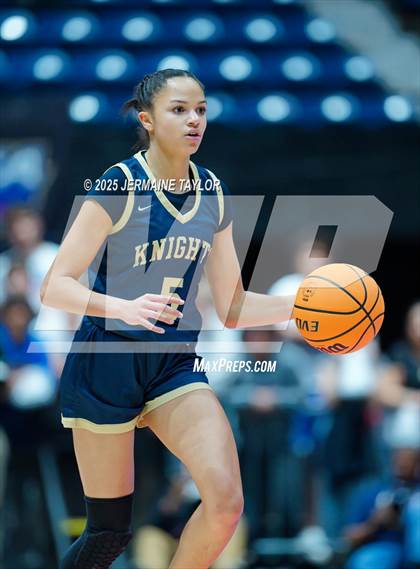 Thumbnail 2 in Langston Hughes vs. River Ridge (GHSA 5A Final) photogallery.