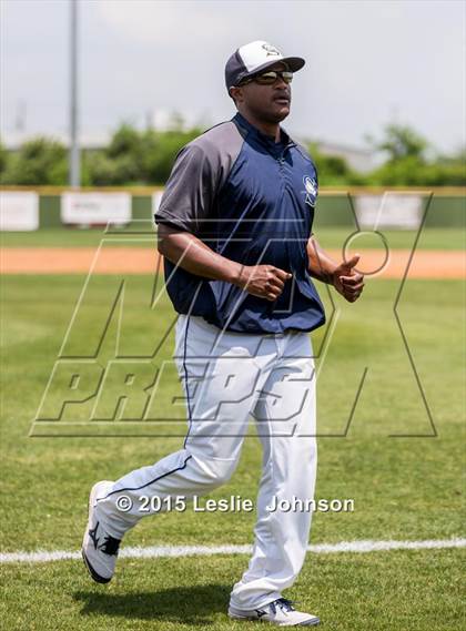 Thumbnail 2 in Savio vs. Lutheran South Academy (TAPPS Division 4A Area Playoff) photogallery.