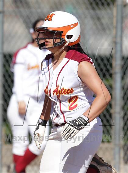 Thumbnail 1 in Canyon vs. Barstow (Hi Desert Classic) photogallery.
