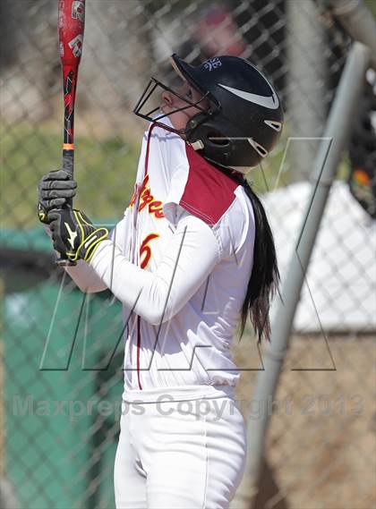 Thumbnail 1 in Canyon vs. Barstow (Hi Desert Classic) photogallery.