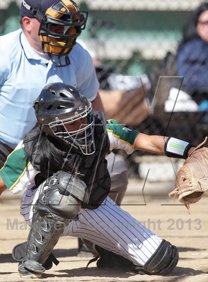 Thumbnail 1 in Canyon vs. Barstow (Hi Desert Classic) photogallery.