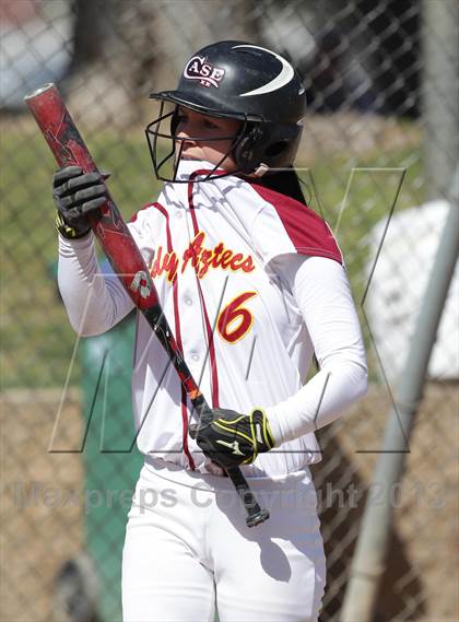 Thumbnail 1 in Canyon vs. Barstow (Hi Desert Classic) photogallery.