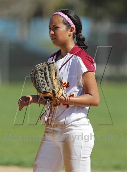 Thumbnail 3 in Canyon vs. Barstow (Hi Desert Classic) photogallery.