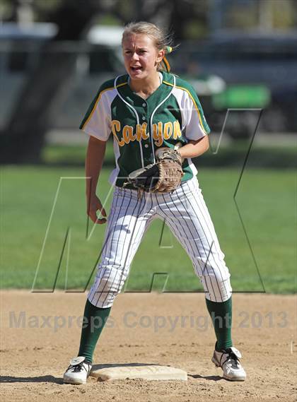 Thumbnail 1 in Canyon vs. Barstow (Hi Desert Classic) photogallery.