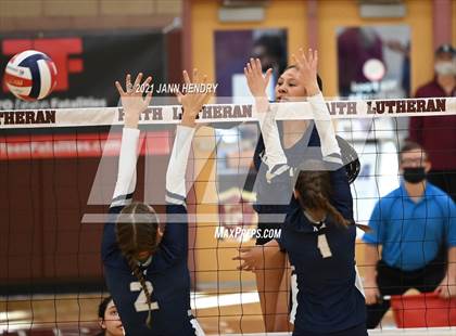 Thumbnail 3 in The Meadows School vs. Lake Mead Academy (2A State Championship) photogallery.