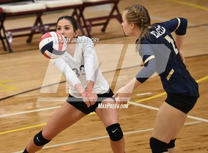 Thumbnail 1 in The Meadows School vs. Lake Mead Academy (2A State Championship) photogallery.