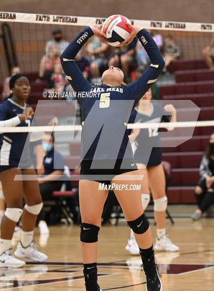 Thumbnail 2 in The Meadows School vs. Lake Mead Academy (2A State Championship) photogallery.