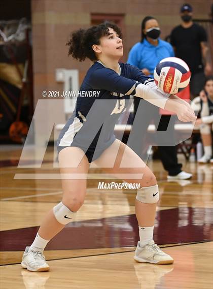 Thumbnail 1 in The Meadows School vs. Lake Mead Academy (2A State Championship) photogallery.