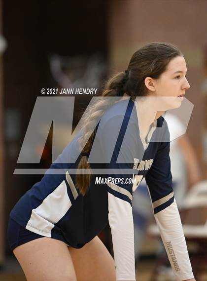 Thumbnail 3 in The Meadows School vs. Lake Mead Academy (2A State Championship) photogallery.