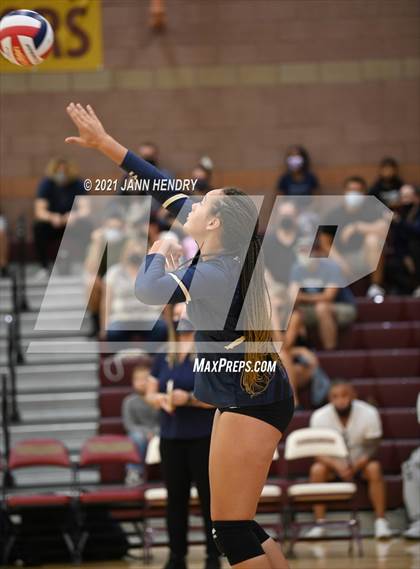Thumbnail 3 in The Meadows School vs. Lake Mead Academy (2A State Championship) photogallery.