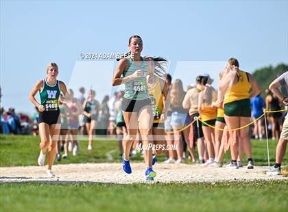 Thumbnail 3 in GlenOak Golden Eagle Invitational photogallery.