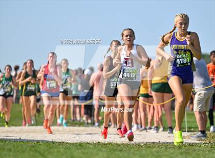 Thumbnail 3 in GlenOak Golden Eagle Invitational photogallery.