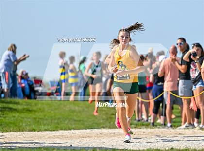 Thumbnail 3 in GlenOak Golden Eagle Invitational photogallery.