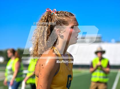 Thumbnail 1 in GlenOak Golden Eagle Invitational photogallery.