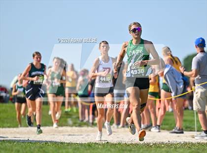 Thumbnail 3 in GlenOak Golden Eagle Invitational photogallery.