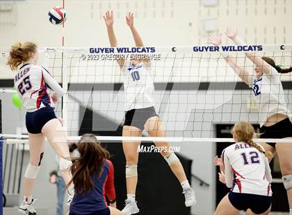 Thumbnail 1 in Allen vs Guyer photogallery.
