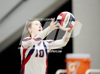 Thumbnail 3 in Allen vs Guyer photogallery.