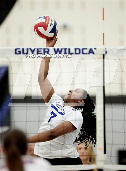 Thumbnail 1 in Allen vs Guyer photogallery.