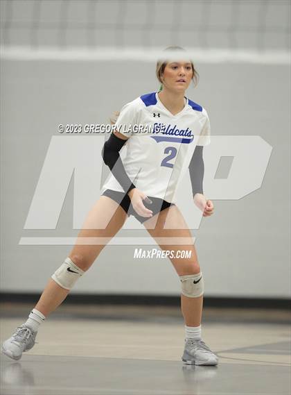 Thumbnail 2 in Allen vs Guyer photogallery.