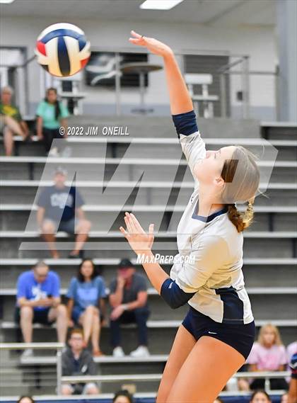 Thumbnail 3 in Coppell @ Flower Mound photogallery.