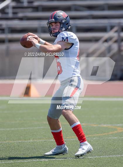 Thumbnail 2 in San Joaquin Memorial vs. Queen Creek (Moorpark Cali Classic) photogallery.