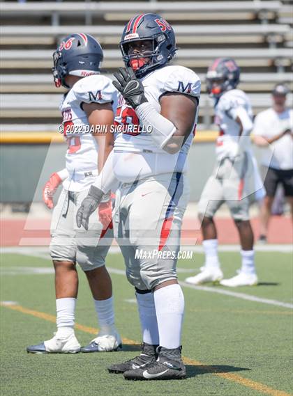 Thumbnail 2 in San Joaquin Memorial vs. Queen Creek (Moorpark Cali Classic) photogallery.