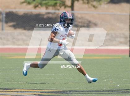 Thumbnail 3 in San Joaquin Memorial vs. Queen Creek (Moorpark Cali Classic) photogallery.