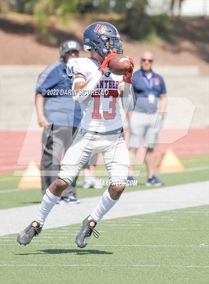 Thumbnail 3 in San Joaquin Memorial vs. Queen Creek (Moorpark Cali Classic) photogallery.