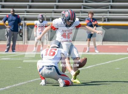 Thumbnail 2 in San Joaquin Memorial vs. Queen Creek (Moorpark Cali Classic) photogallery.