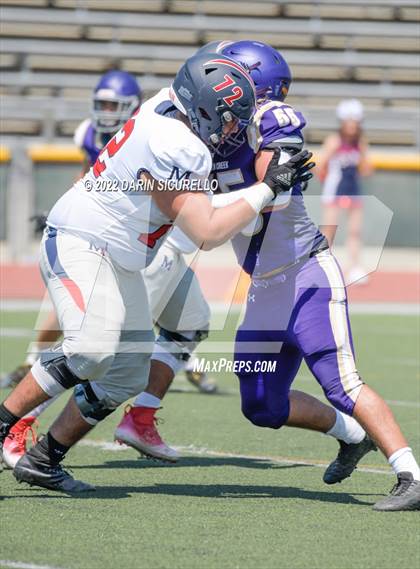 Thumbnail 3 in San Joaquin Memorial vs. Queen Creek (Moorpark Cali Classic) photogallery.