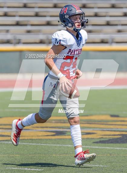 Thumbnail 2 in San Joaquin Memorial vs. Queen Creek (Moorpark Cali Classic) photogallery.