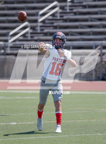 Thumbnail 2 in San Joaquin Memorial vs. Queen Creek (Moorpark Cali Classic) photogallery.