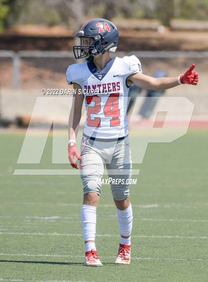 Thumbnail 3 in San Joaquin Memorial vs. Queen Creek (Moorpark Cali Classic) photogallery.