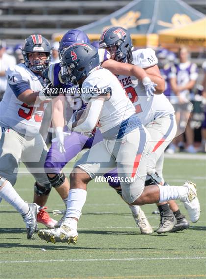 Thumbnail 3 in San Joaquin Memorial vs. Queen Creek (Moorpark Cali Classic) photogallery.