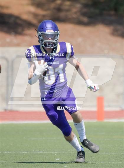 Thumbnail 2 in San Joaquin Memorial vs. Queen Creek (Moorpark Cali Classic) photogallery.