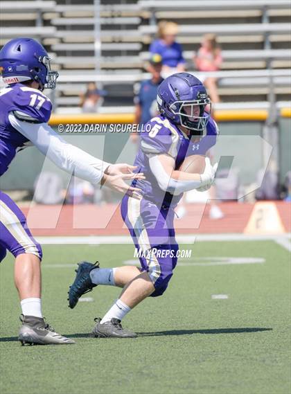 Thumbnail 3 in San Joaquin Memorial vs. Queen Creek (Moorpark Cali Classic) photogallery.
