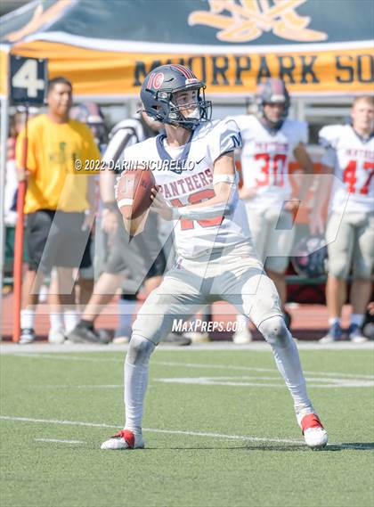 Thumbnail 2 in San Joaquin Memorial vs. Queen Creek (Moorpark Cali Classic) photogallery.
