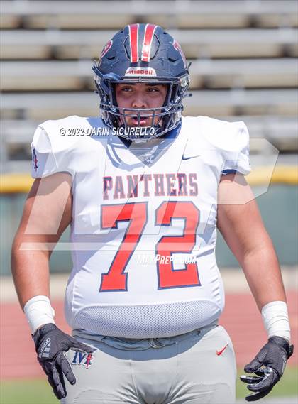 Thumbnail 2 in San Joaquin Memorial vs. Queen Creek (Moorpark Cali Classic) photogallery.