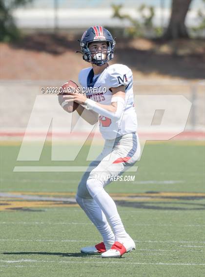 Thumbnail 2 in San Joaquin Memorial vs. Queen Creek (Moorpark Cali Classic) photogallery.