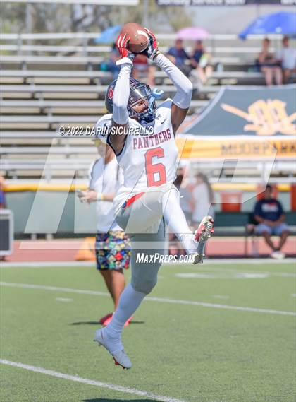 Thumbnail 2 in San Joaquin Memorial vs. Queen Creek (Moorpark Cali Classic) photogallery.
