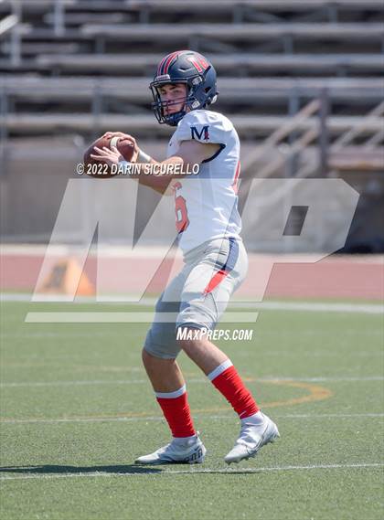 Thumbnail 2 in San Joaquin Memorial vs. Queen Creek (Moorpark Cali Classic) photogallery.