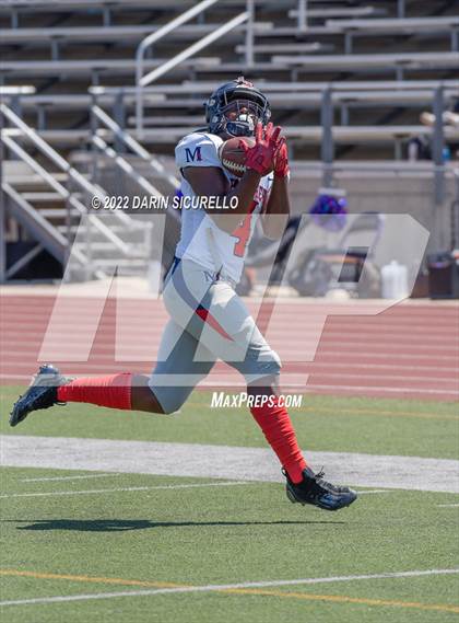 Thumbnail 1 in San Joaquin Memorial vs. Queen Creek (Moorpark Cali Classic) photogallery.