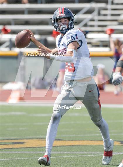 Thumbnail 3 in San Joaquin Memorial vs. Queen Creek (Moorpark Cali Classic) photogallery.