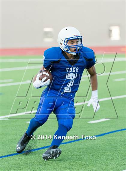 Thumbnail 2 in Central Catholic @ Lanier photogallery.