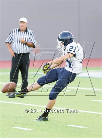 Thumbnail 3 in Central Catholic @ Lanier photogallery.