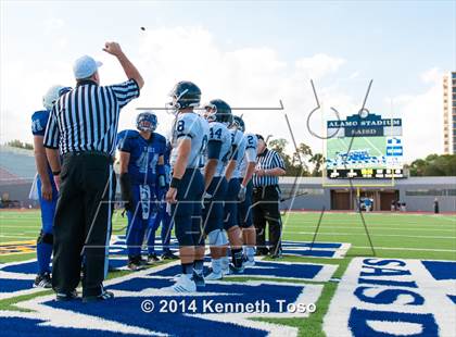 Thumbnail 1 in Central Catholic @ Lanier photogallery.