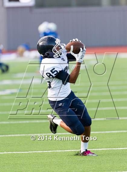 Thumbnail 1 in Central Catholic @ Lanier photogallery.