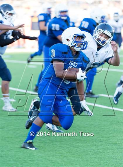 Thumbnail 2 in Central Catholic @ Lanier photogallery.